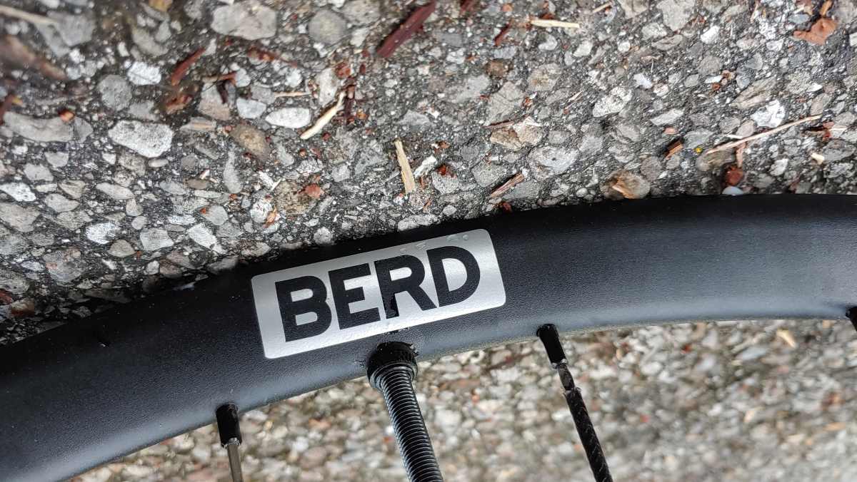 atomik berd spokes algr29 aluminum performance gravel wheels