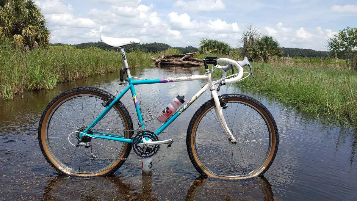 Paire De Pneus VTT Vintage Specialized RockCombo - 26 X 1.95 - Pour Gravel/rock - Noir - Occasion