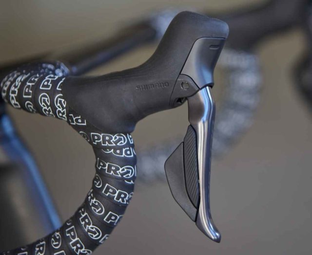 shimano ultegra r8100 di2 review