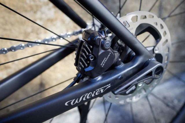 shimano ultegra r8100 di2 review