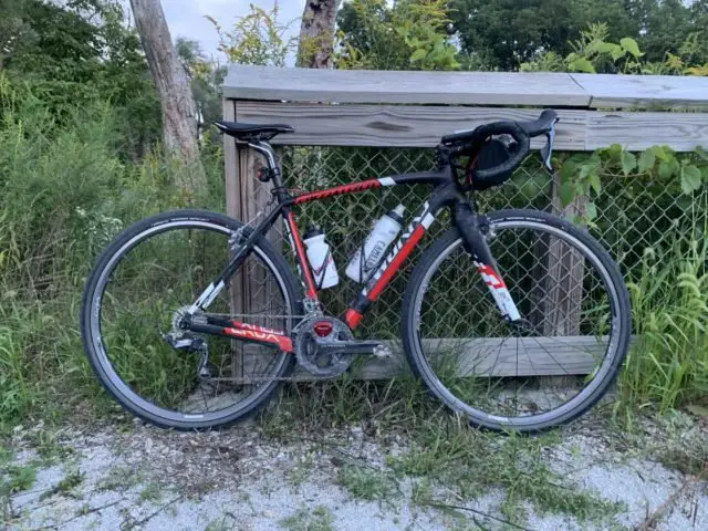 vittoria air-liner gravel review