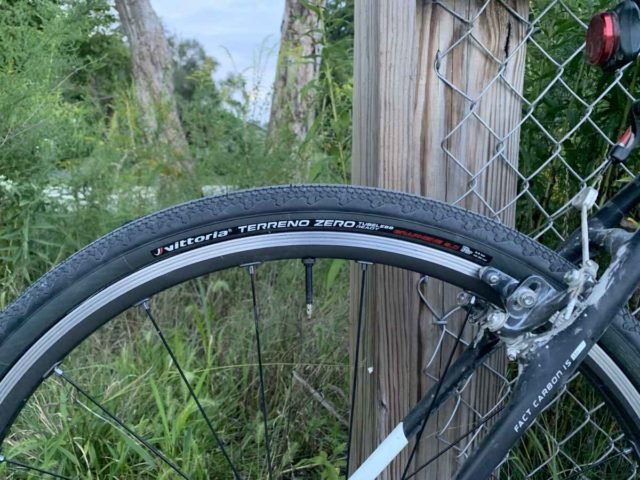 vittoria air-liner gravel review
