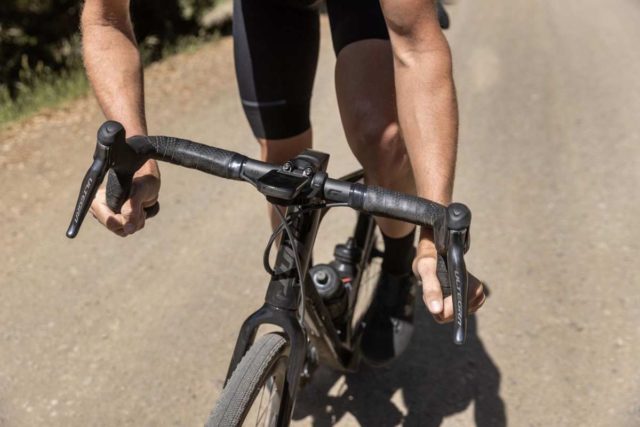 cadex cycling ar handlebar review