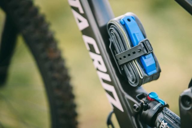 tailfin cycling mini cage review