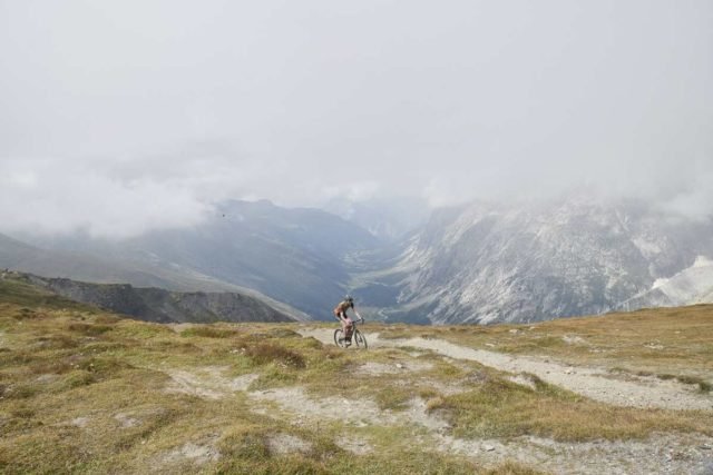 gravel tour du mont blanc 2022