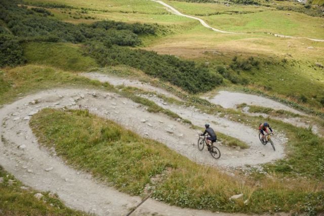 gravel tour du mont blanc 2022