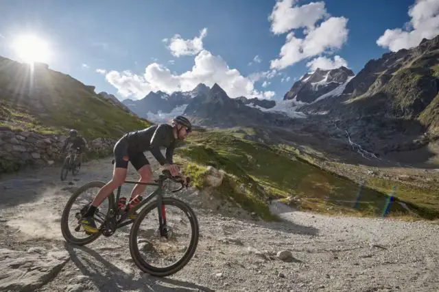 gravel tour du mont blanc 2022