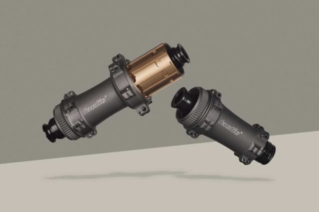 tactic racing hubs review