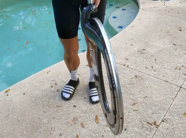 wear and tear black hole wheel