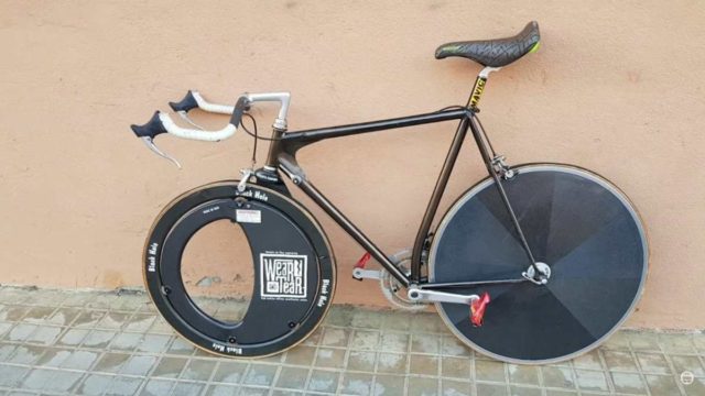 wear and tear black hole wheel