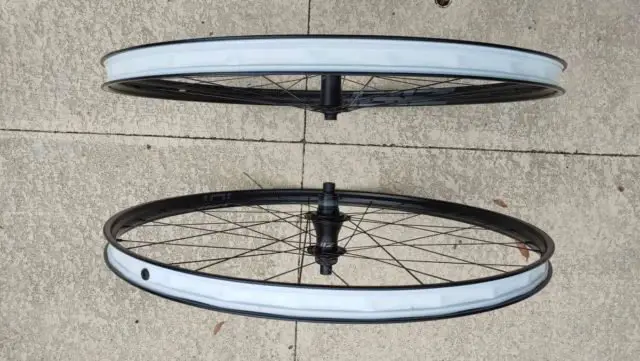 zipp 101 xplr gravel wheelset review