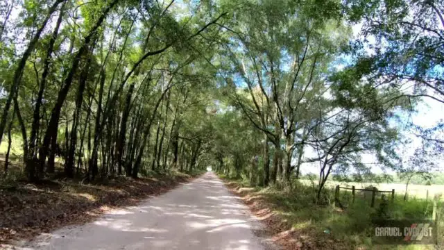 gravel cycling with no map and no plan