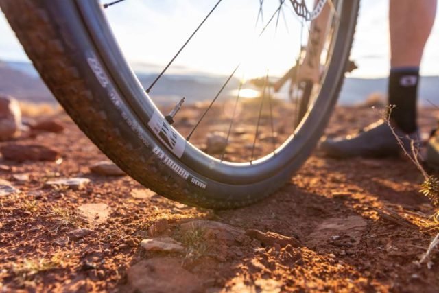 reynolds gravel g700 wheel review