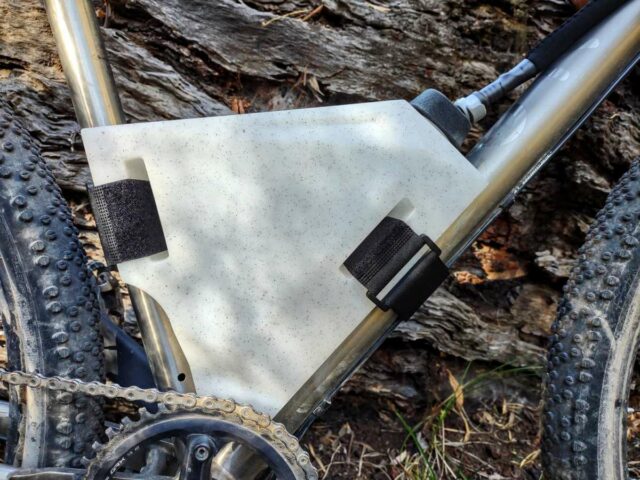 adventure hydration cranktank3 review