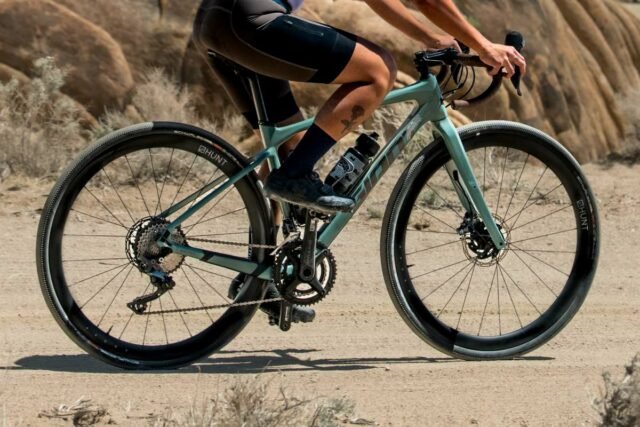 HUNT 40 Carbon Gravel Race Disc review