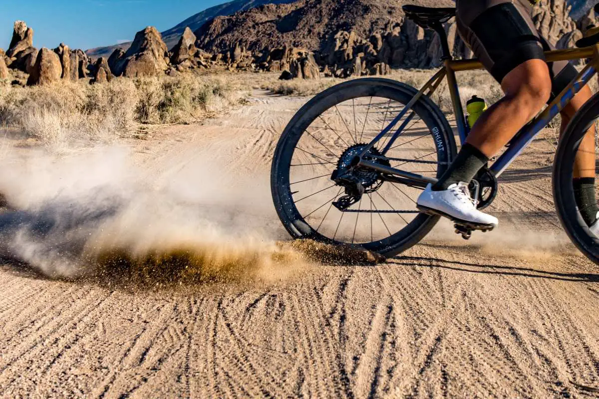 Hunt hotsell carbon gravel