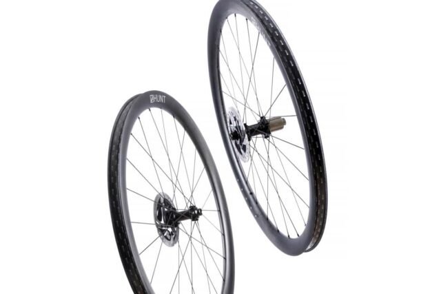 HUNT 40 Carbon Gravel Race Disc review