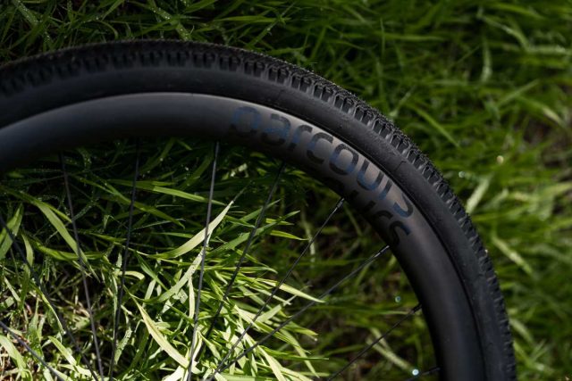 parcours alta 700c gravel wheelset review