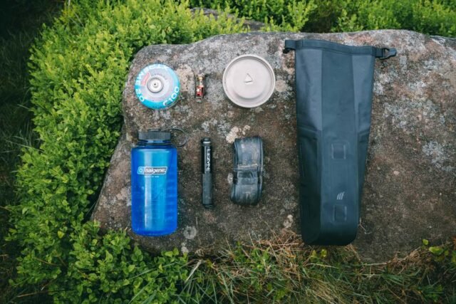 Tailfin V-Mount Packs review
