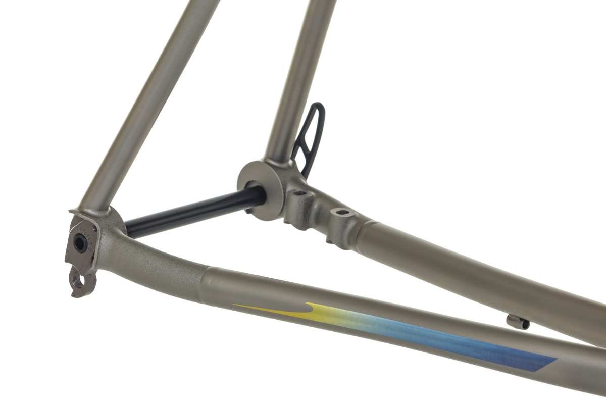 Moots apex frame finish