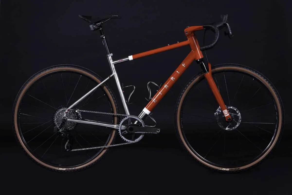 Press Release SRAM eTap AXS x Ribble Gravel Ti with XPLR Suspension Fork Gravel Cyclist