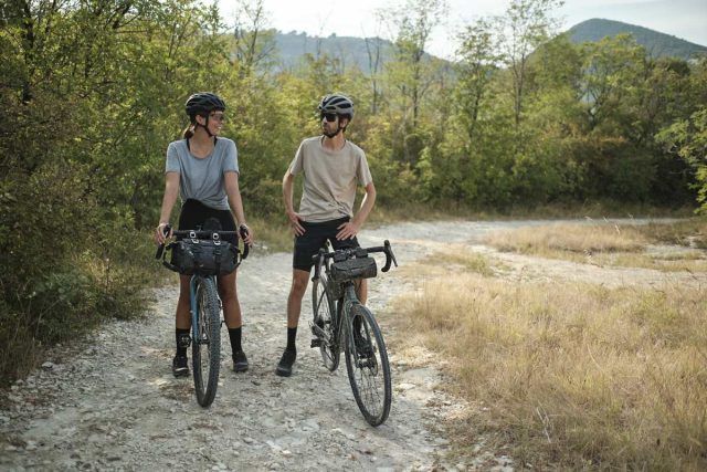 brooks new scape range of bags 2022