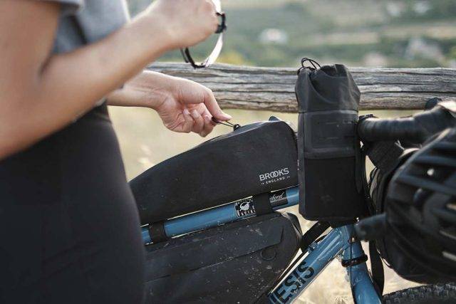 brooks new scape range of bags 2022
