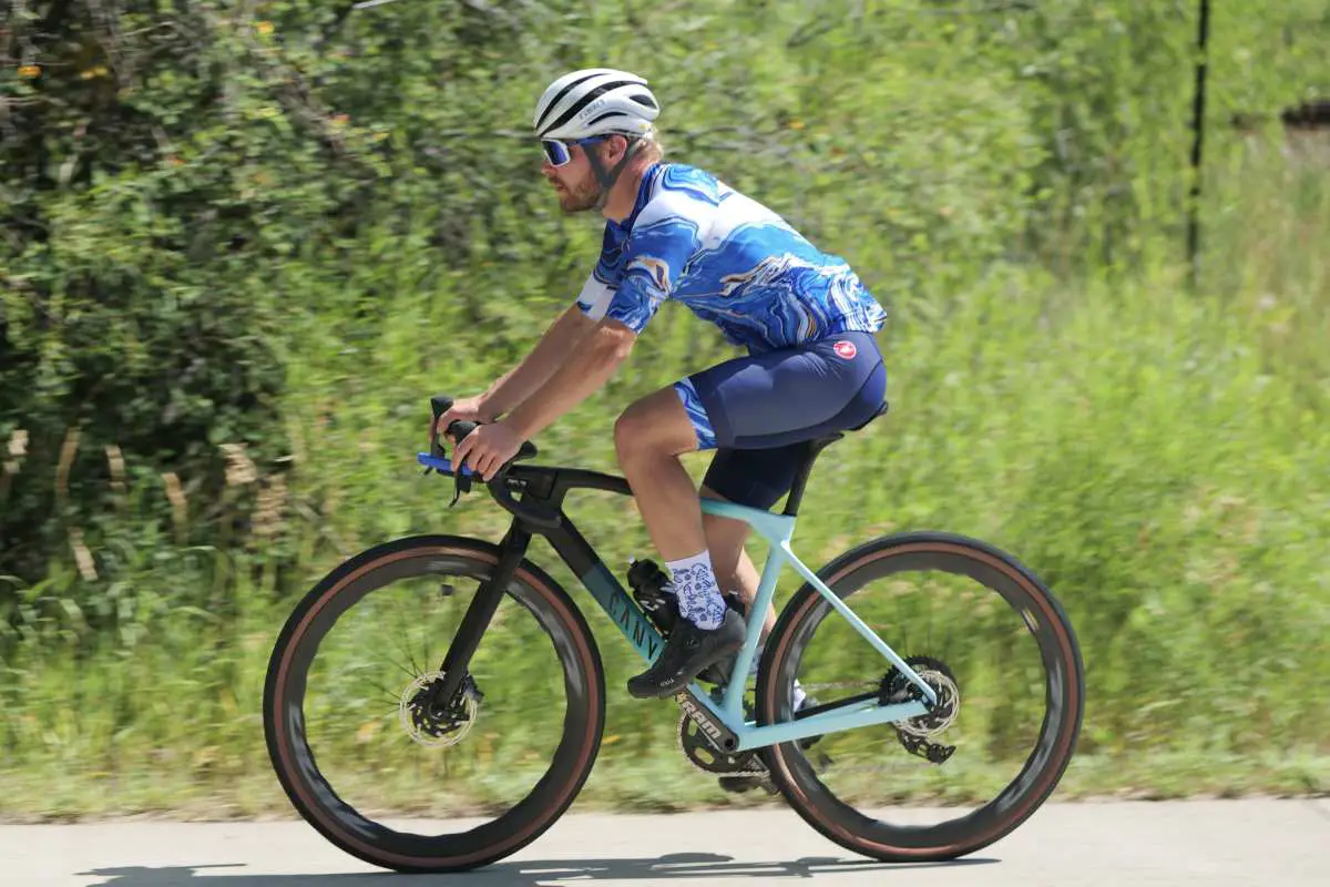 valtteri bottas bicycle