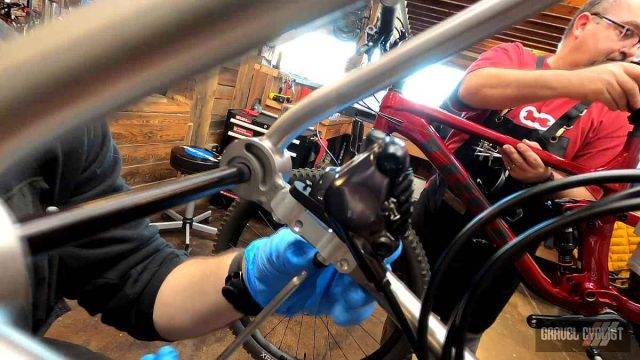 shimano ultegra 12-speed di2 review