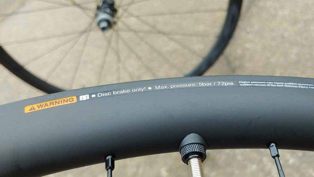 shimano grx carbon wheel review