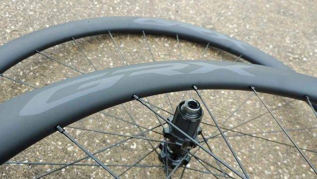 shimano grx carbon wheel review