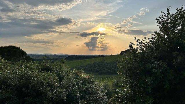 trek travel tuscany gravel trip 2023