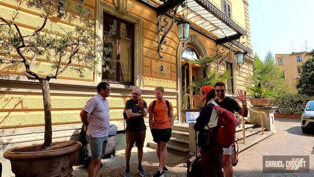 trek travel tuscany gravel trip 2023