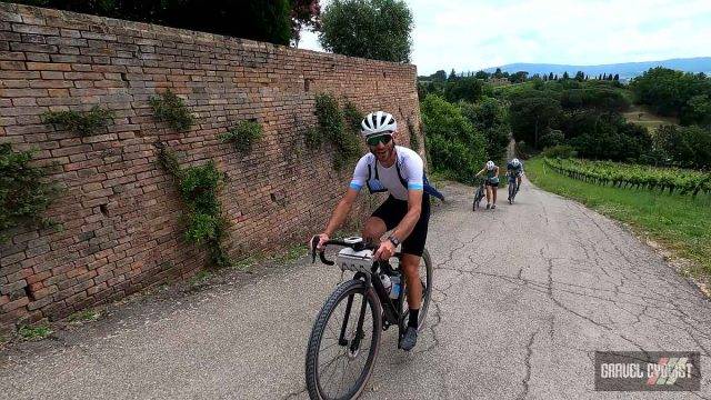 trek travel tuscany gravel trip 2023