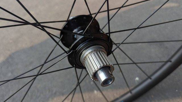 Shimano RX880 Carbon Gravel Wheel review