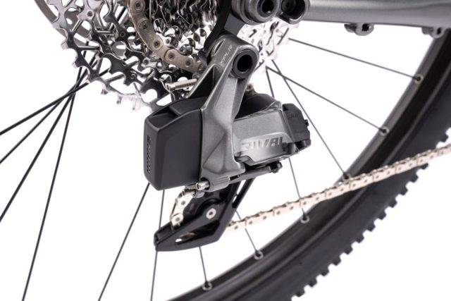 bombtrack hook rival axs review 2024
