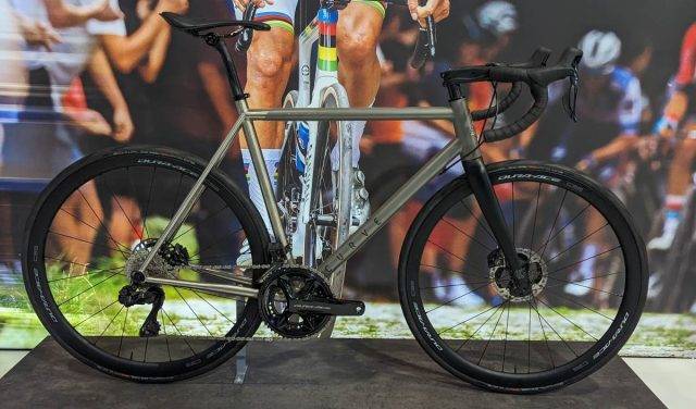 curve cycling belgie review