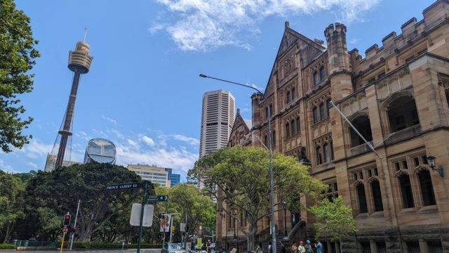 explore sydney australia on a bicycle