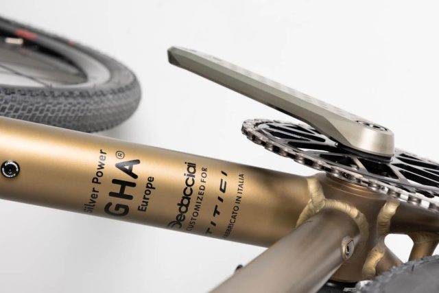 Titici Alloi review