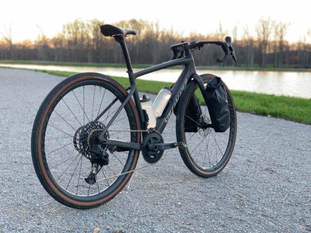 tailfin cycling fork pack review