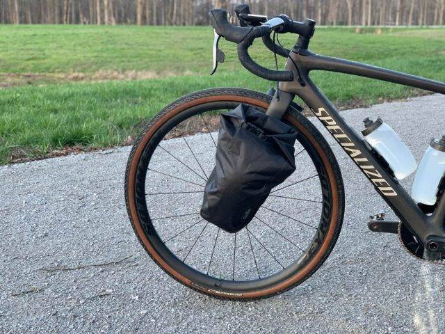 tailfin cycling fork pack review
