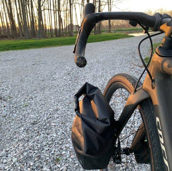 tailfin cycling fork pack review