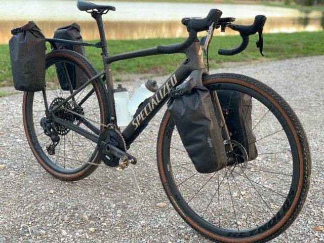 tailfin cycling fork pack review