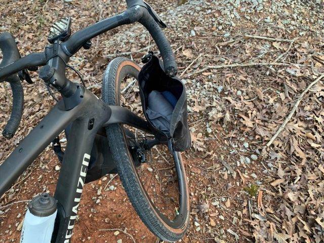 tailfin cycling fork pack review