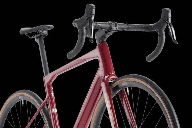 bmc roadmachine x review