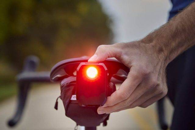 trek carback tailight review