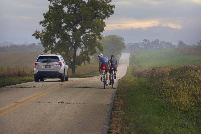 trek carback tailight review