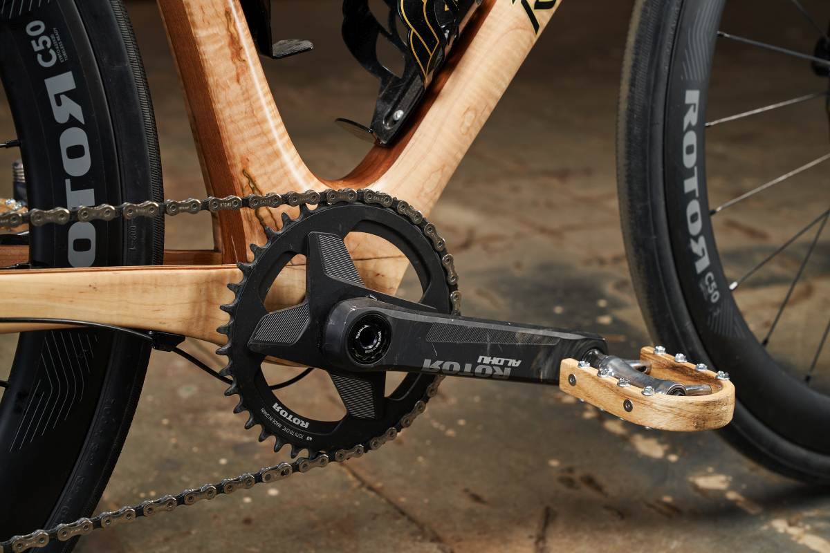 renovo wooden bikes made show