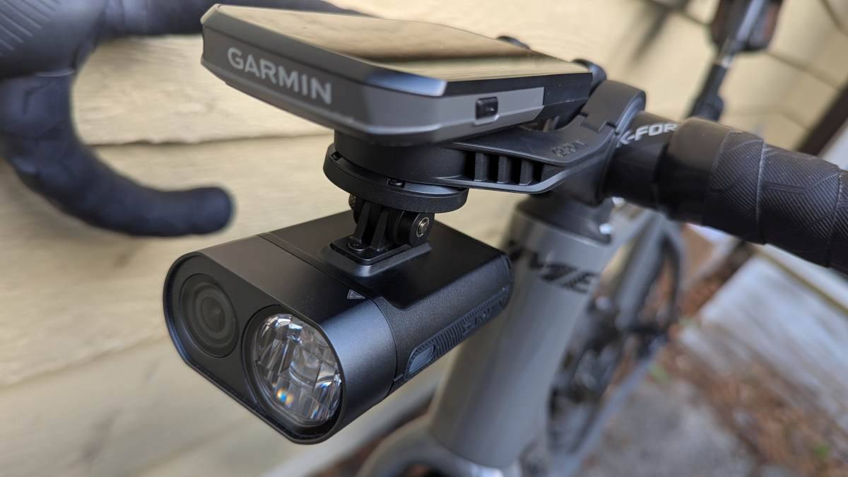 Garmin introduces Varia Vue, a cycling headlight with a built-in