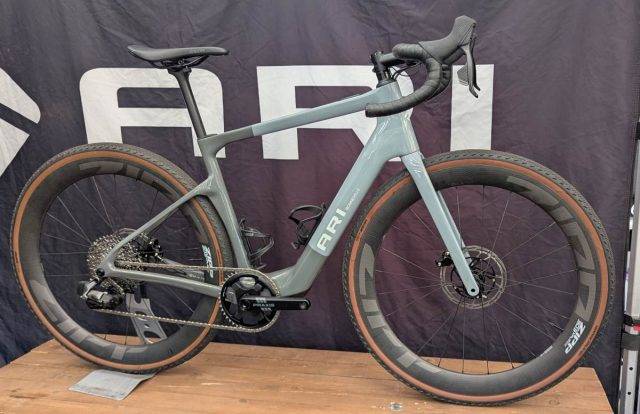 2025 gravel bikes sea otter classic